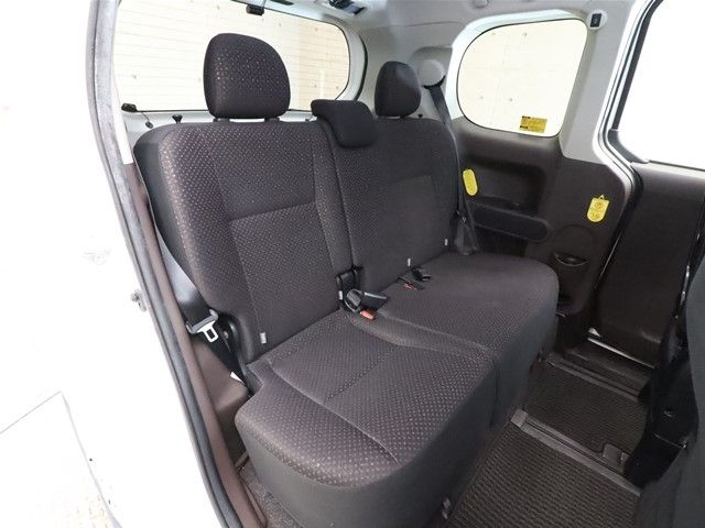 Toyota SPADE 2013-03 185090-4