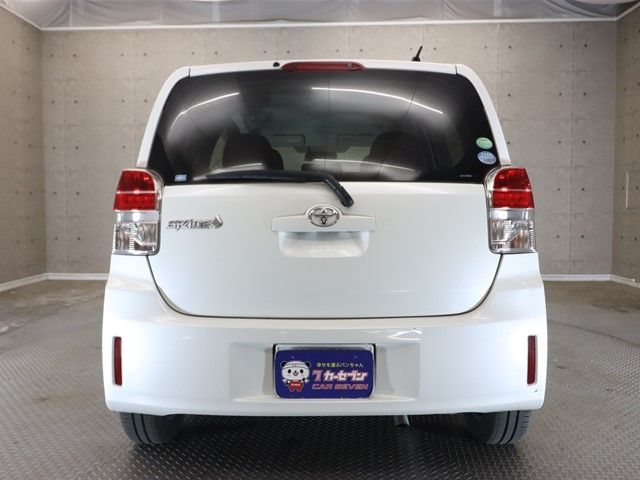 Toyota SPADE 2013-03 185090-23