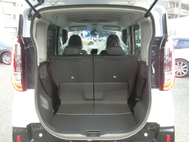 Mitsubishi DELICA MINI 2023-07 28180-5