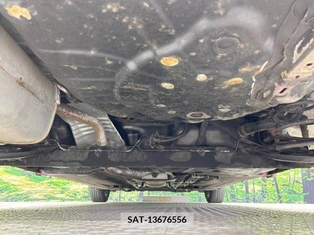 Nissan NOTE 2009-04 340638-18