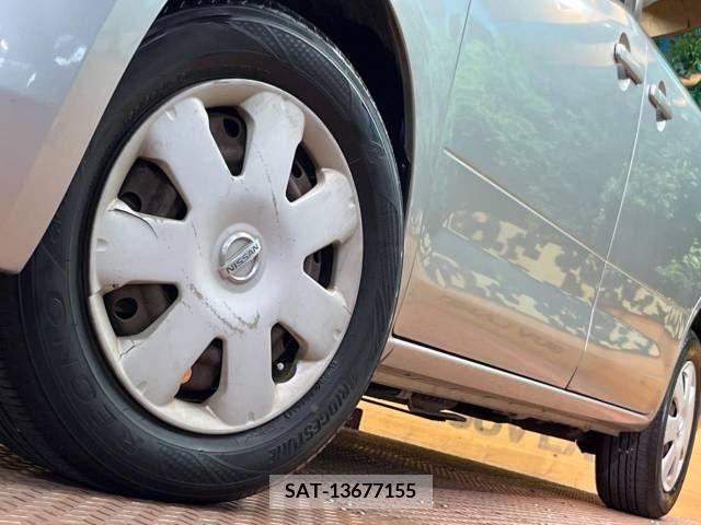 Nissan SERENA 2006-02 385327-11