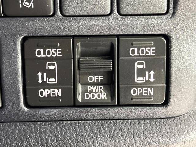 Toyota VOXY 2019-01 190701-3