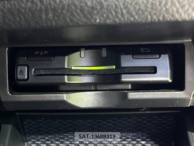 Toyota MARK X 2011-12 304415-7