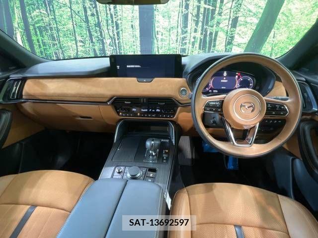 Mazda CX-60 2023-02 338807-1
