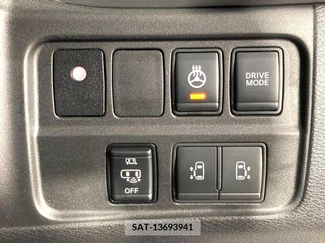 Nissan SERENA 2021-06 217746-5