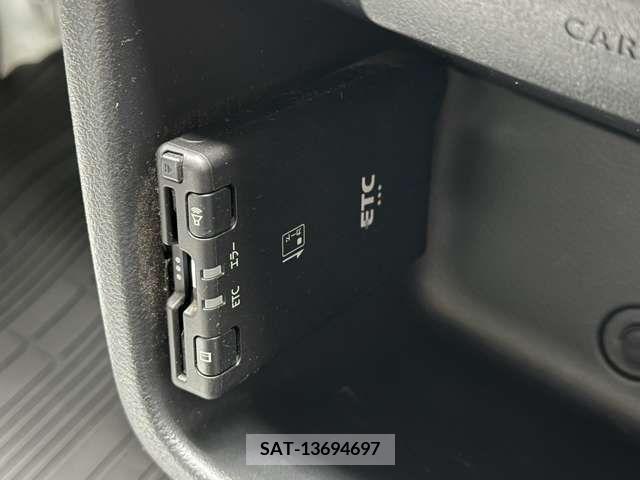 Nissan CLIPPER 2022-09 302154-19
