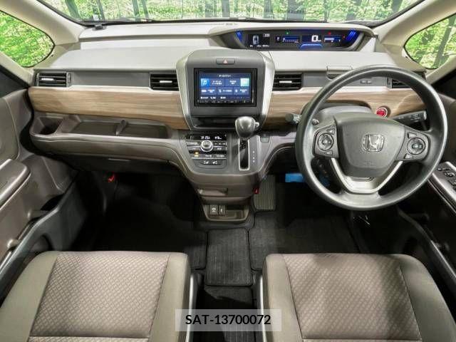 Honda FREED 2022-12 360522-1