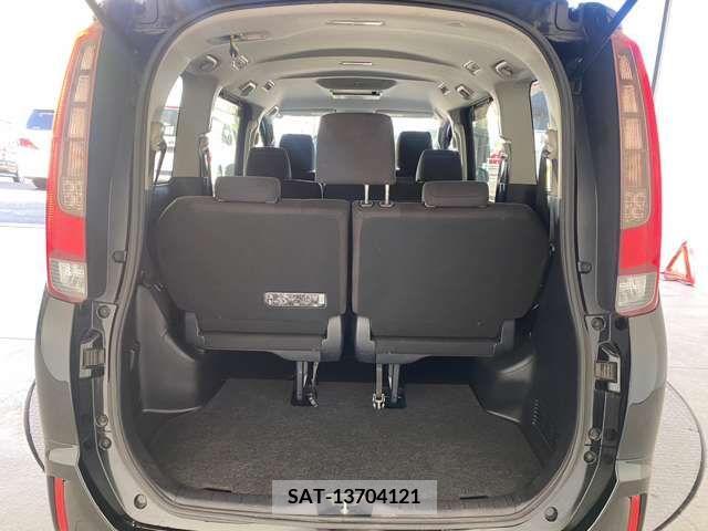 Toyota ESQUIRE 2017-02 297232-8