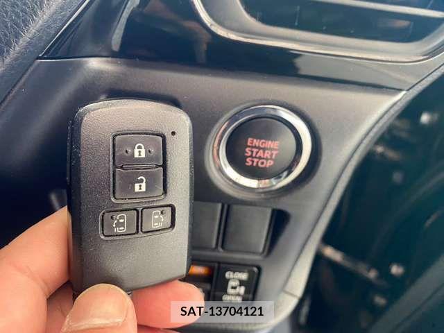 Toyota ESQUIRE 2017-02 297232-17