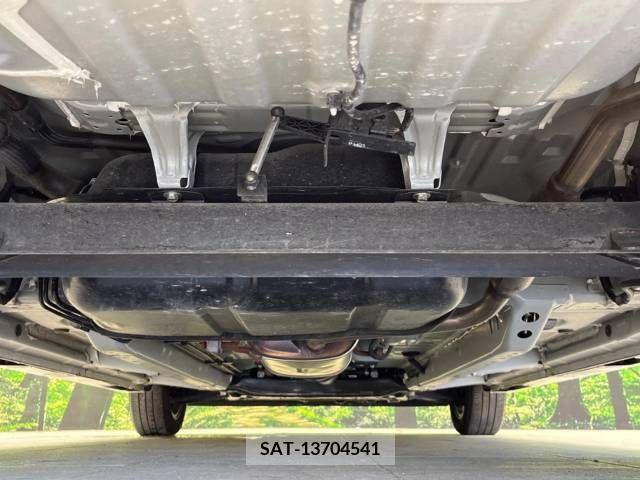 Nissan ROOX 2022-08 363105-19
