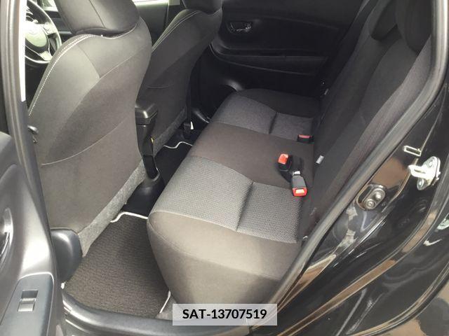 Toyota VITZ 2019-01 370159-24