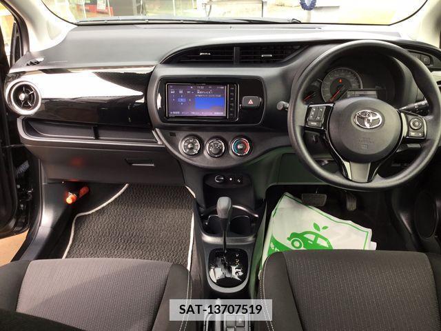 Toyota VITZ 2019-01 370159-16