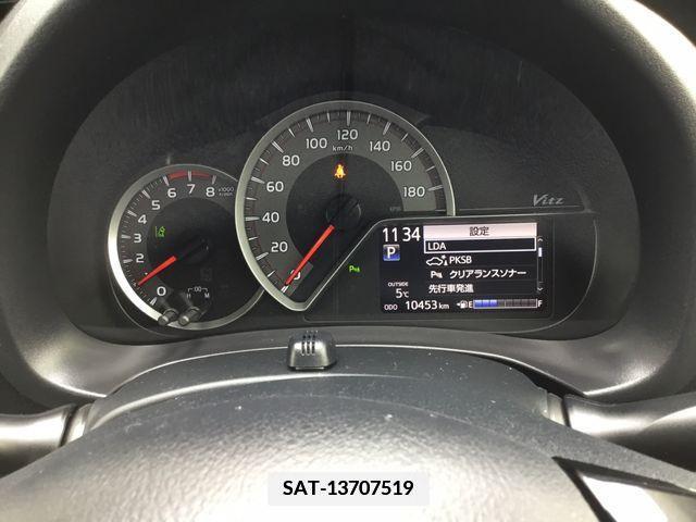 Toyota VITZ 2019-01 370159-11
