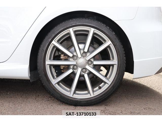 Audi A3 2018-05 242313-27
