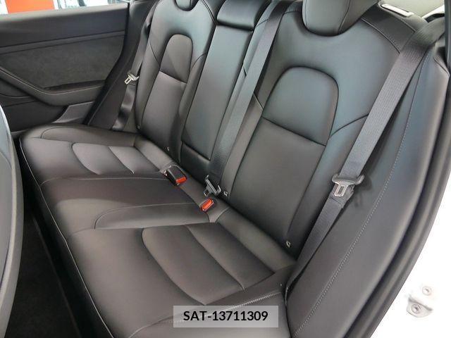 Tesla MODEL 3 2022-02 287612-18