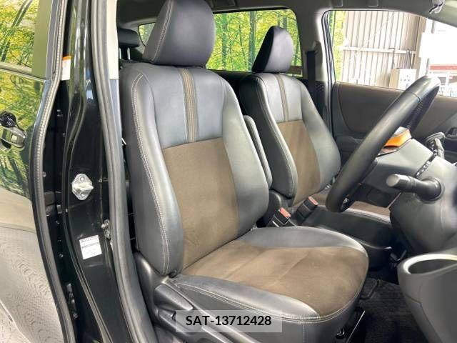 Toyota SIENTA 2019-10 394033-8