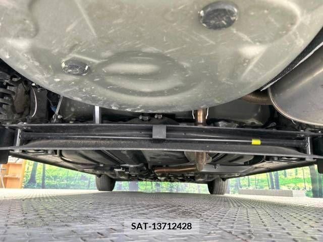 Toyota SIENTA 2019-10 394033-19