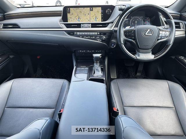 Lexus ES 2019-08 354322-1
