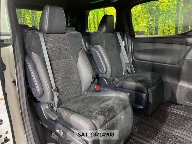 Toyota ALPHARD 2020-08 209397-8