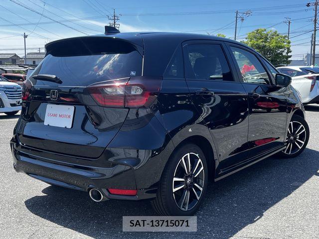 Honda FIT 2023-03 270804-1