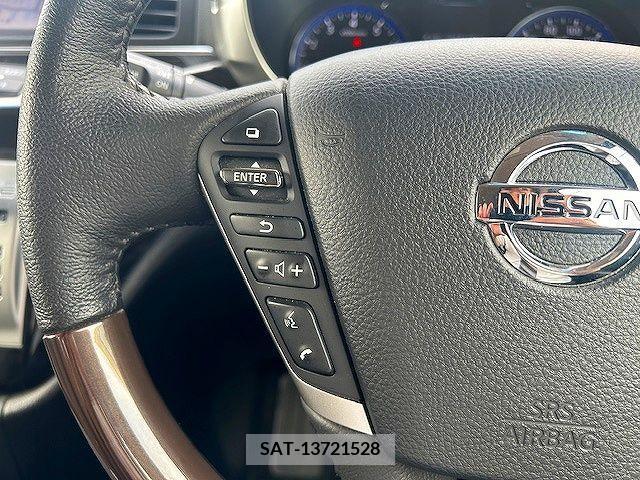 Nissan ELGRAND 2018-09 331926-15