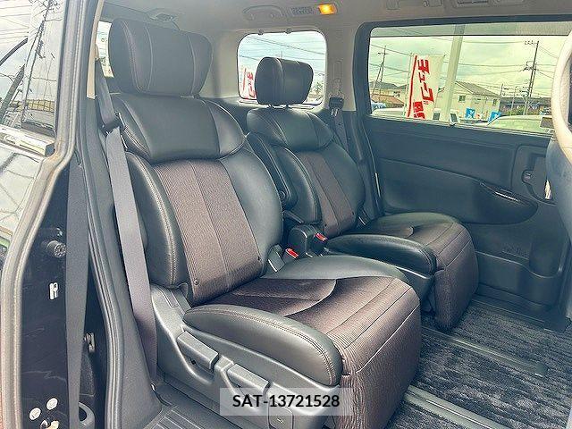 Nissan ELGRAND 2018-09 331926-9