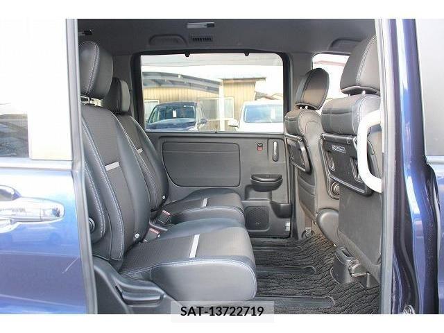 Honda e 2018-09 245556-13
