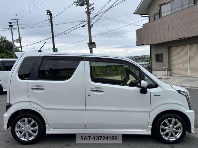 Suzuki WAGON R 2017-10 327830-5