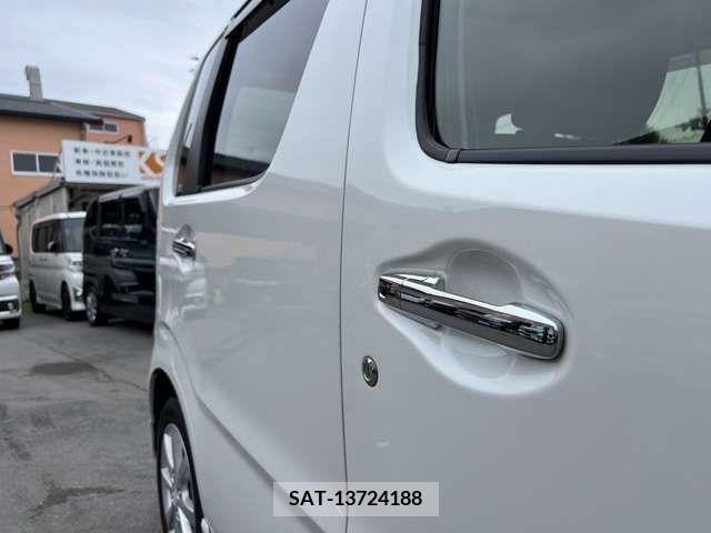 Suzuki WAGON R 2017-10 327830-13