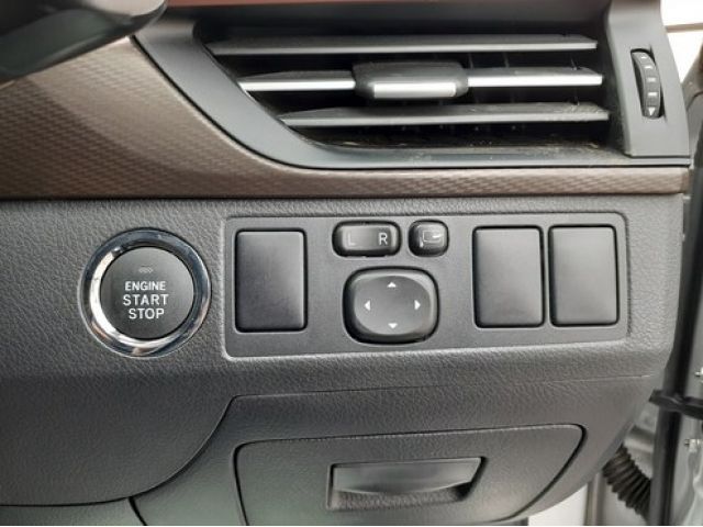 Toyota AVENSIS 2016-07 8760-20