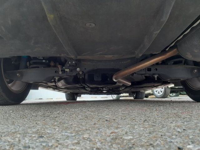 Toyota AVENSIS 2016-07 8760-11