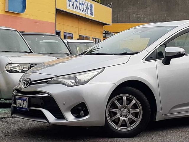 Toyota AVENSIS 2016-07 8760-6