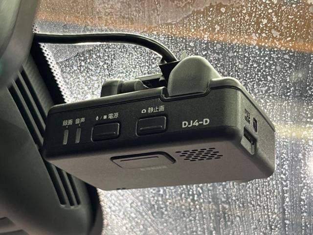 Nissan SERENA 2018-08 190679-9