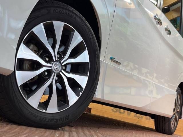 Nissan SERENA 2018-08 190679-15
