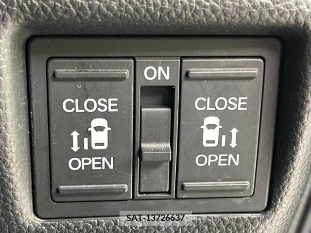 Honda N BOX CUSTOM 2019-07 281097-4