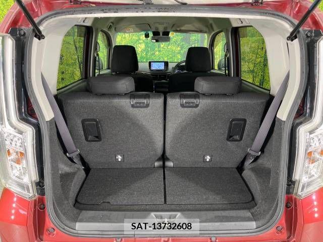 Daihatsu MOVE CUSTOM 2017-10 236836-10