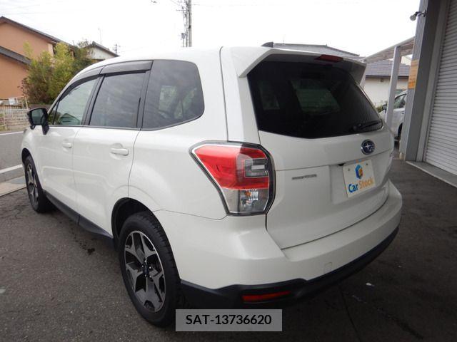 Subaru FORESTER 2018-01 205145-9