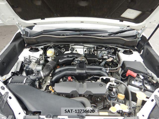 Subaru FORESTER 2018-01 205145-10