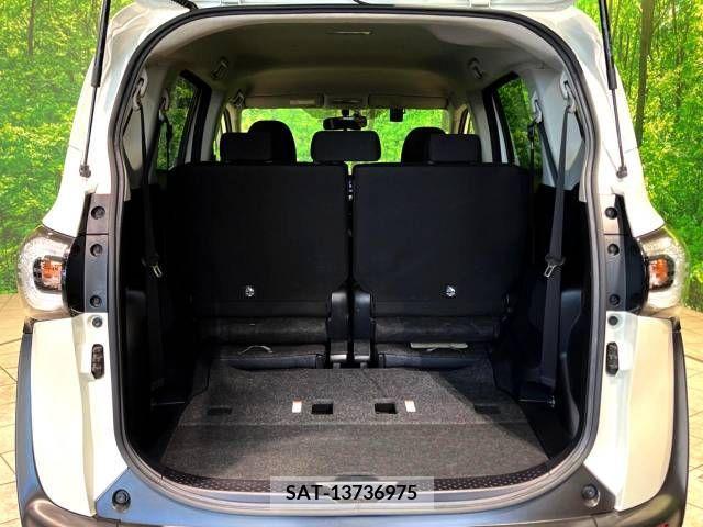 Toyota SIENTA 2016-01 368151-13