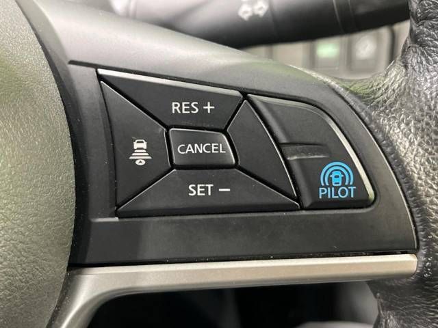 Nissan SERENA 2017-12 181028-5
