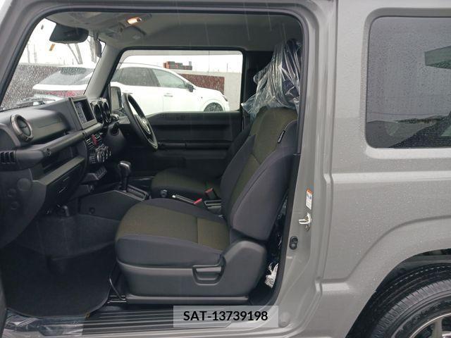 Suzuki JIMNY 2024-03 372439-18