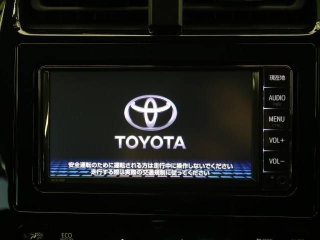 Toyota PRIUS 2019-08 14565-3