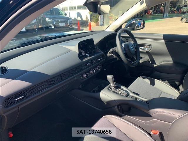 Honda ZR-V 2023-09 253636-15