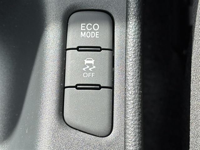 Toyota YARIS 2020-03 26543-9