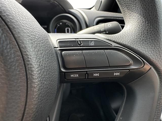 Toyota YARIS 2020-03 26543-11