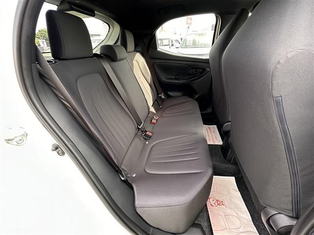 Toyota YARIS 2020-03 26543-17