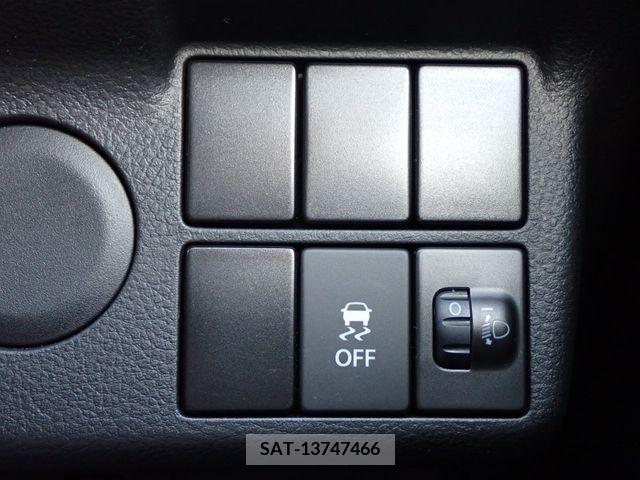 Suzuki ALTO 2019-06 353195-7
