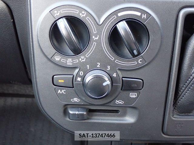 Suzuki ALTO 2019-06 353195-9