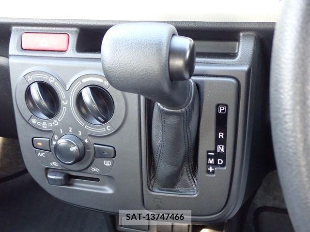 Suzuki ALTO 2019-06 353195-8
