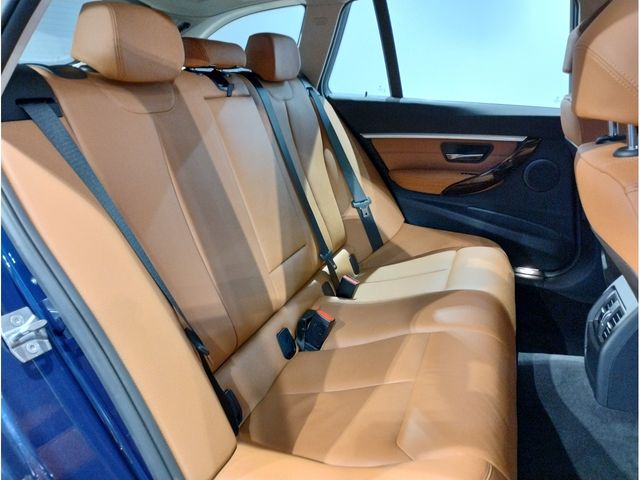 Bmw 3 SERIES 2017-10 3295-18